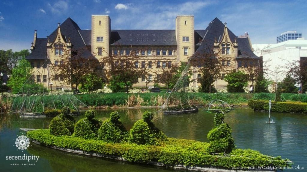 The Topiary Garden features topiary sculptures of 8 boats.