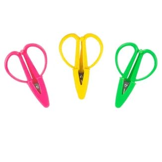 Super Snips are the perfect scissors for traveling with your needlepoint.